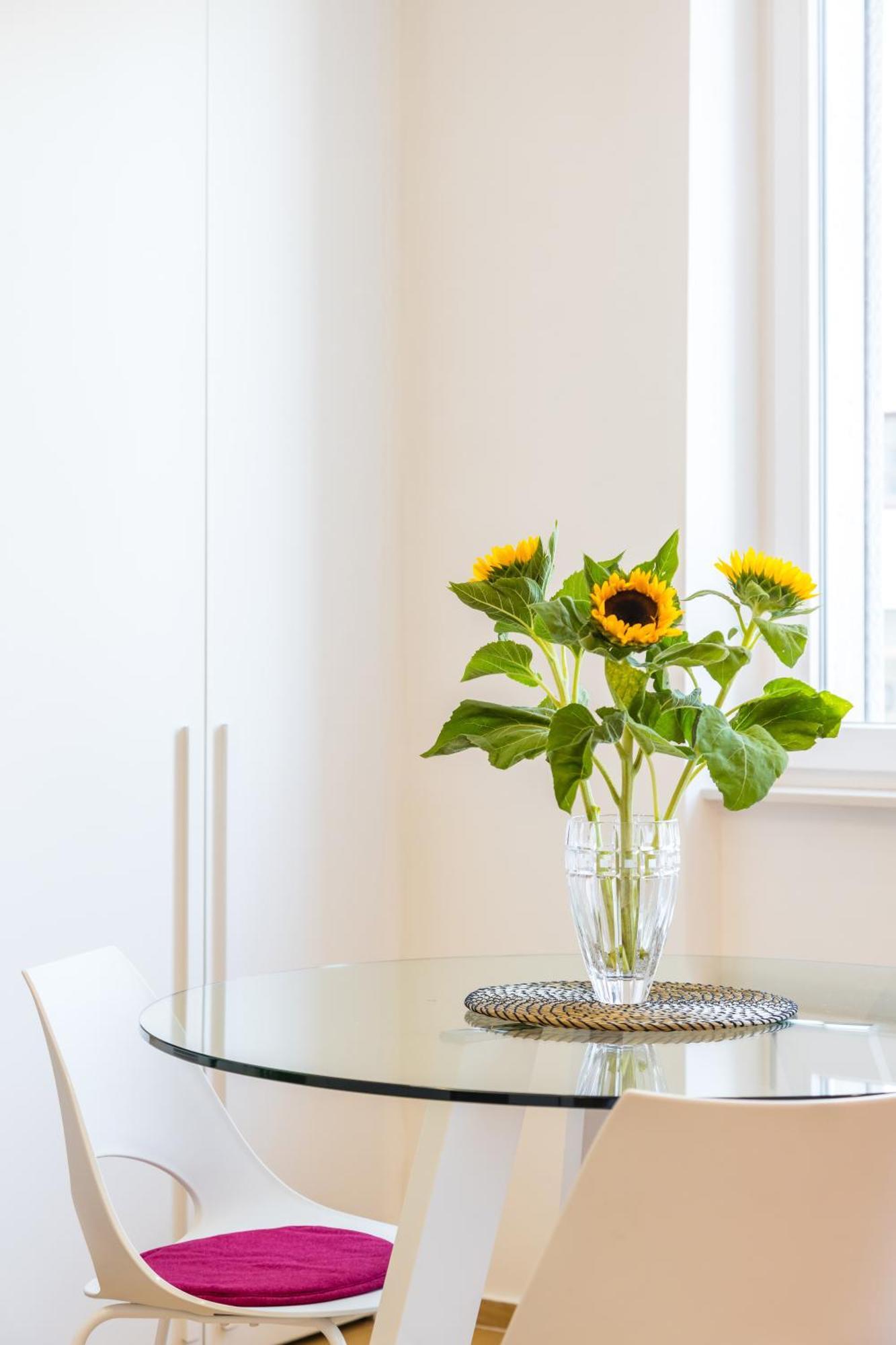 New In The Heart Of Naples-attwenty-one Coral